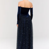 Throne of Velvet Gown Elbise