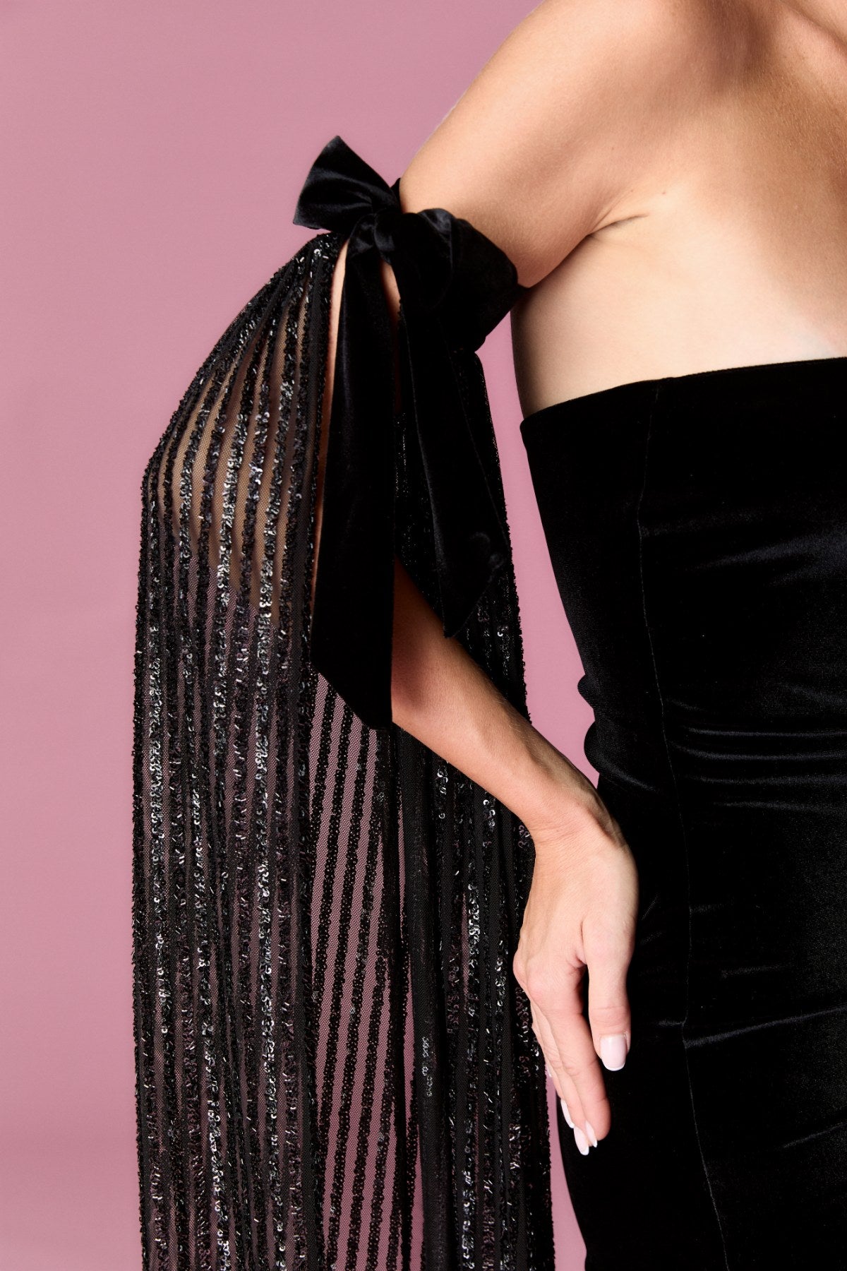 Graceful Swan Gown Elbise - Siyah - Nur Karaata