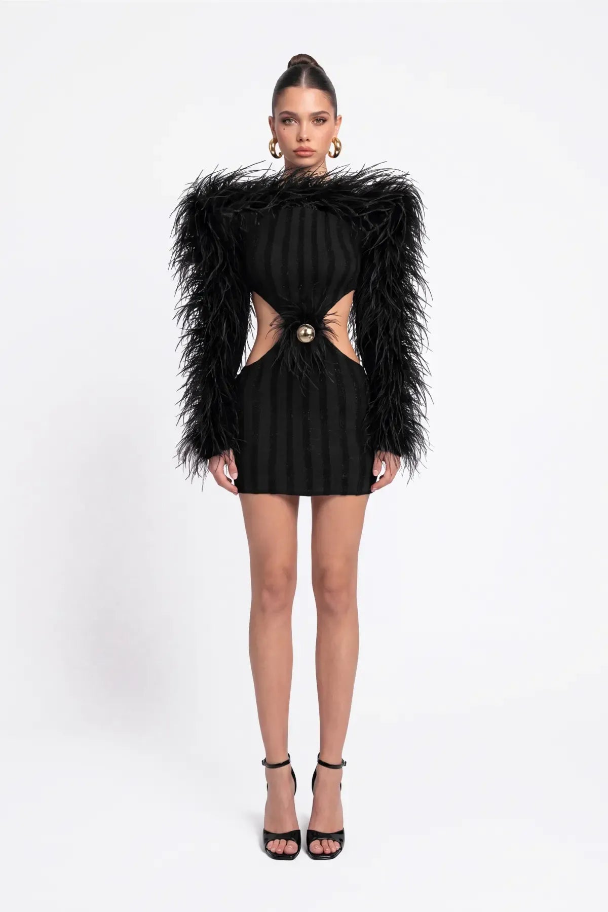 Siyah Tüy Detayli Cut-out Kadife Şeritli Mini Elbise - Siyah - Souvie